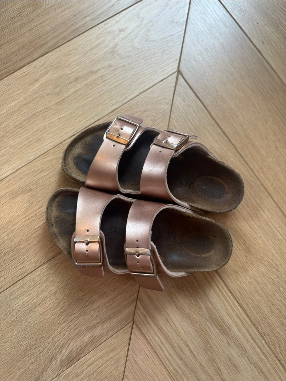 Birkenstock Kids Arizona Metallic Rose Gold Double-Buckle Slides, Size 11